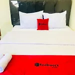 Reddoorz Near Paragon Mall Semarang 2