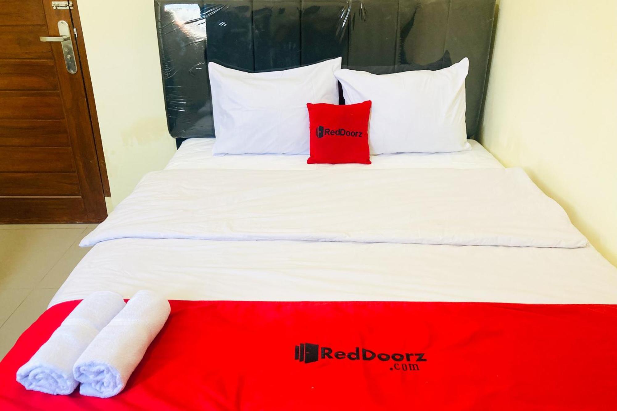 Reddoorz Near Paragon Mall 2