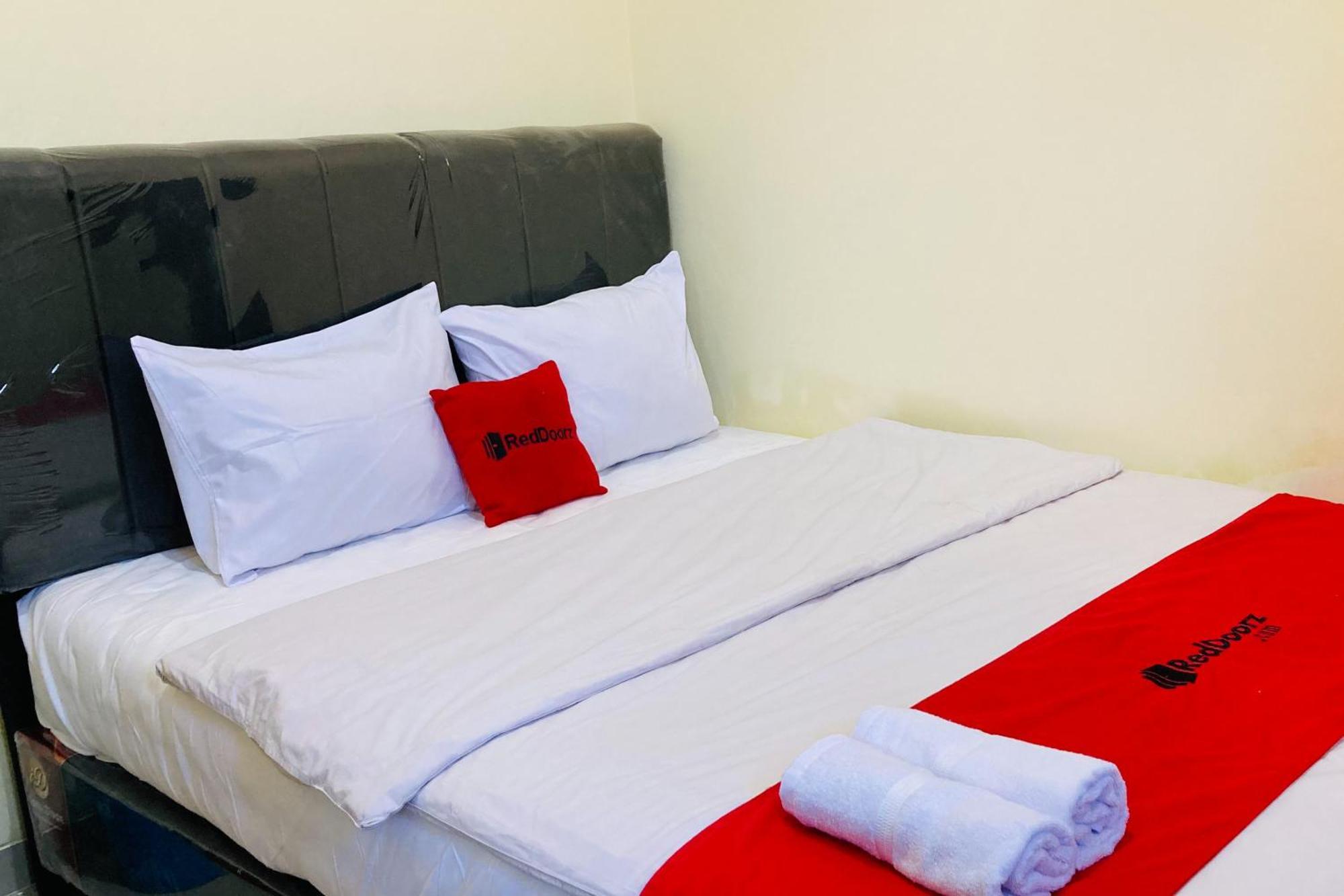 Reddoorz Near Paragon Mall 2 Semarang